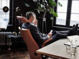 HAG_Tribute_9031_Ergonomischer Chefsessel-Leder cognac Rücken Möbel Center Zürich